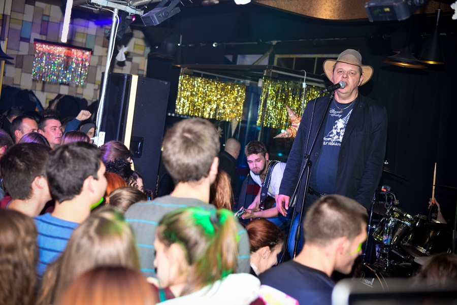 Božićni koncert Marijana Bana i Diktatora u Maraschino baru