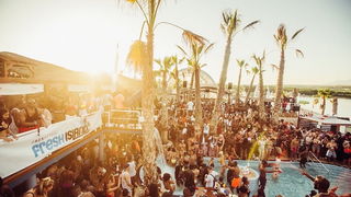 #HEXAPPEAL Fresh Island Festival, Day & Night 1. Foto: Marko Delbello Ocepek