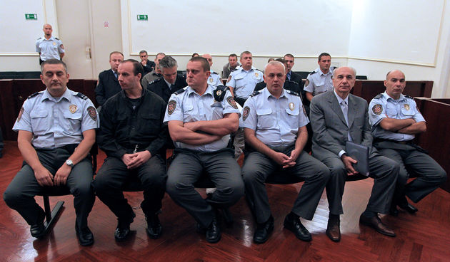 Na Zupanijskom sudu u Zagrebu danas je nastavljeno sudjenje petorici osumnjicenika za ubojstvo Ive Pukanica i Nike Franjica. Na slici: Bojan Guduric, Robert Matanic, Luka Matanic, Amir Mafalani i Slobodan Djurovic. Foto: Neja Markicevic / CROPIX