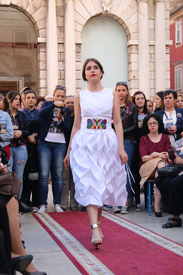 Modna revija državnog natjecanja mladih dizajnera Modna revija državnog natjecanja mladih dizajnera