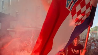 Navijačko ludilo u Zadru za vrijeme i nakon finala Svjetskog prvenstva Navijačko ludilo u Zadru za vrijeme i nakon finala Svjetskog prvenstva