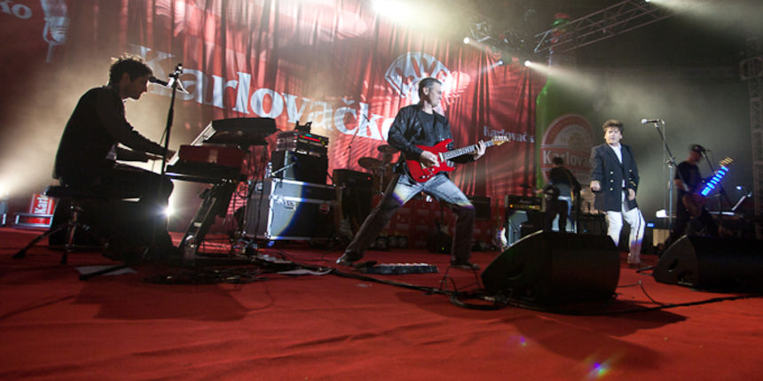 Karlovacko live: Halid Beslic i Crvena jabuka u dvorani Kresimir Cosic u Zadru, Foto: Leo Banic