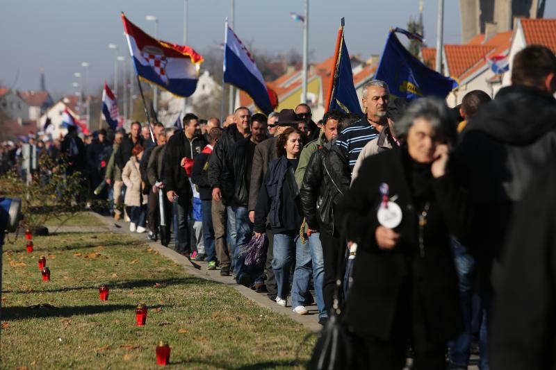 Image 380791 (auto) Image 380791 (auto)