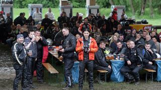 Na jezeru Jarun okupili su se motociklisti iz cijele Hrvatske u sklopu 3. karavane za zivot pod nazivom Bikeri na cesti. Velik broj motociklista zbog loseg vremena nije dosao, no pridruzio im se gradonacelnik Milan Bandic. Photo: Dalibor Urukalovic/PIXSEL