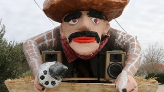 Virske maškare: Nedjelja u znaku zvijezdice Meri, Tota i Tempo Banda