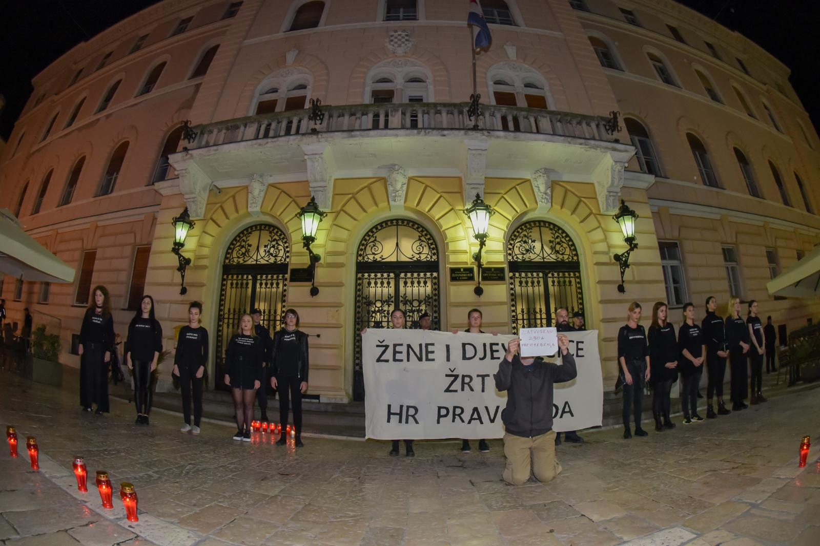 Klub studenata Antifijaka organizirao mirni prosvijed ispred Županijskog suda u Zadru