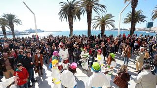 Splitski karneval: Vjenčanje Ave Karabatić i Ivana Pernara na splitskoj rivi