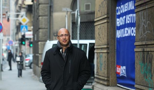 U sredisnjem zagrebacom uredu u Smiciklasovoj ulici odrzan je sastanka Nacionalnog vijeca Mosta nezavisnih listi. Ivan Kovacic dolazi na sastanak. Photo: Zeljko Lukunic/PIXSELL