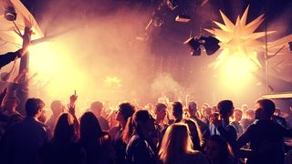 Spektar party u Aquarius klubu