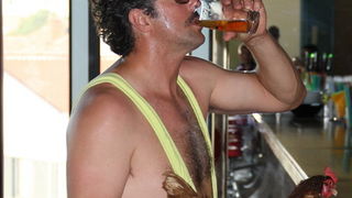 Dali bar: Party u povodu predpremijere filma Bruno