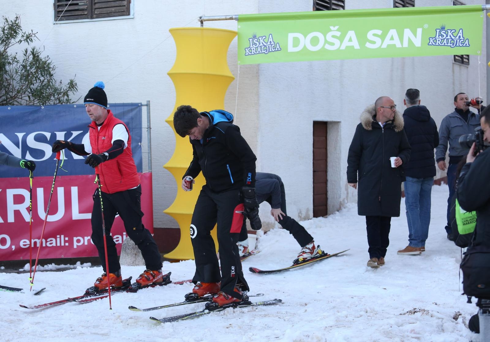 Skijaški spektakl u Velom Ižu: Pripreme za utrku “Iška kraljica”