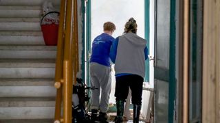 Obrovac: Poplava se polako povlači, stanovnici spašavaju stvari iz domova