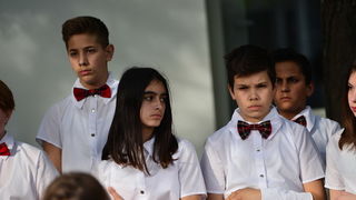 Kazališna udruga “Igrajmo se” predstavila je dramsku igru “Coffee to go” u atriju Gradske knjižnice Zadar