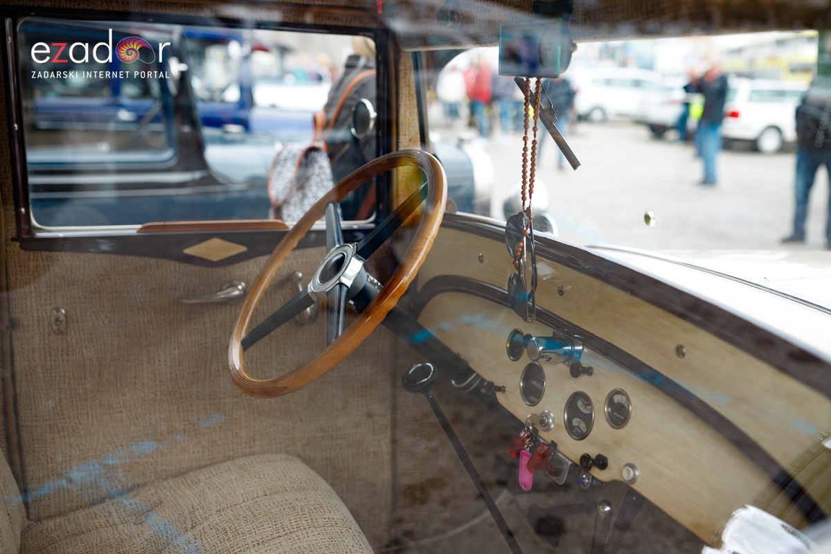 Đir po gradu, subotnja špica 13. travnja 2019. Đir po gradu, subotnja špica 13. travnja 2019.