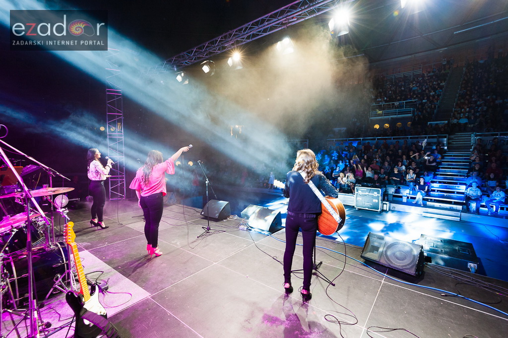 Humanitarni koncert “Pjesmom za Petru” u dvorani Krešimir Ćosić