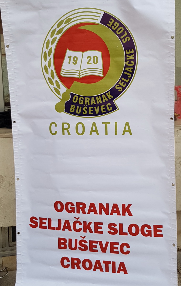 Turopoljsko srce srcu Zadra: Buševačke delicije i folklorni program na Forumu
