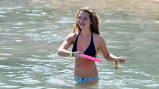 Tisno: Početak Garden Festivala napunio plaže turistima iz cijele Europe, Photo: Hrvoje Jelavic/PIXSELL Tisno: Početak Garden Festivala napunio plaže turistima iz cijele Europe, Photo: Hrvoje Jelavic/PIXSELL