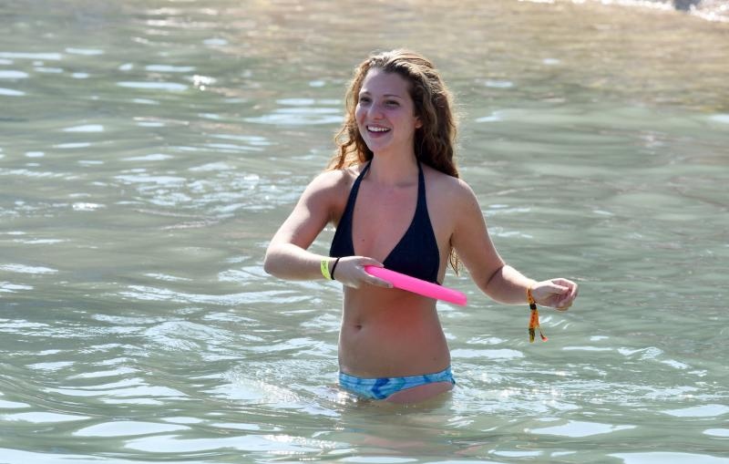 Tisno: Početak Garden Festivala napunio plaže turistima iz cijele Europe, Photo: Hrvoje Jelavic/PIXSELL Tisno: Početak Garden Festivala napunio plaže turistima iz cijele Europe, Photo: Hrvoje Jelavic/PIXSELL