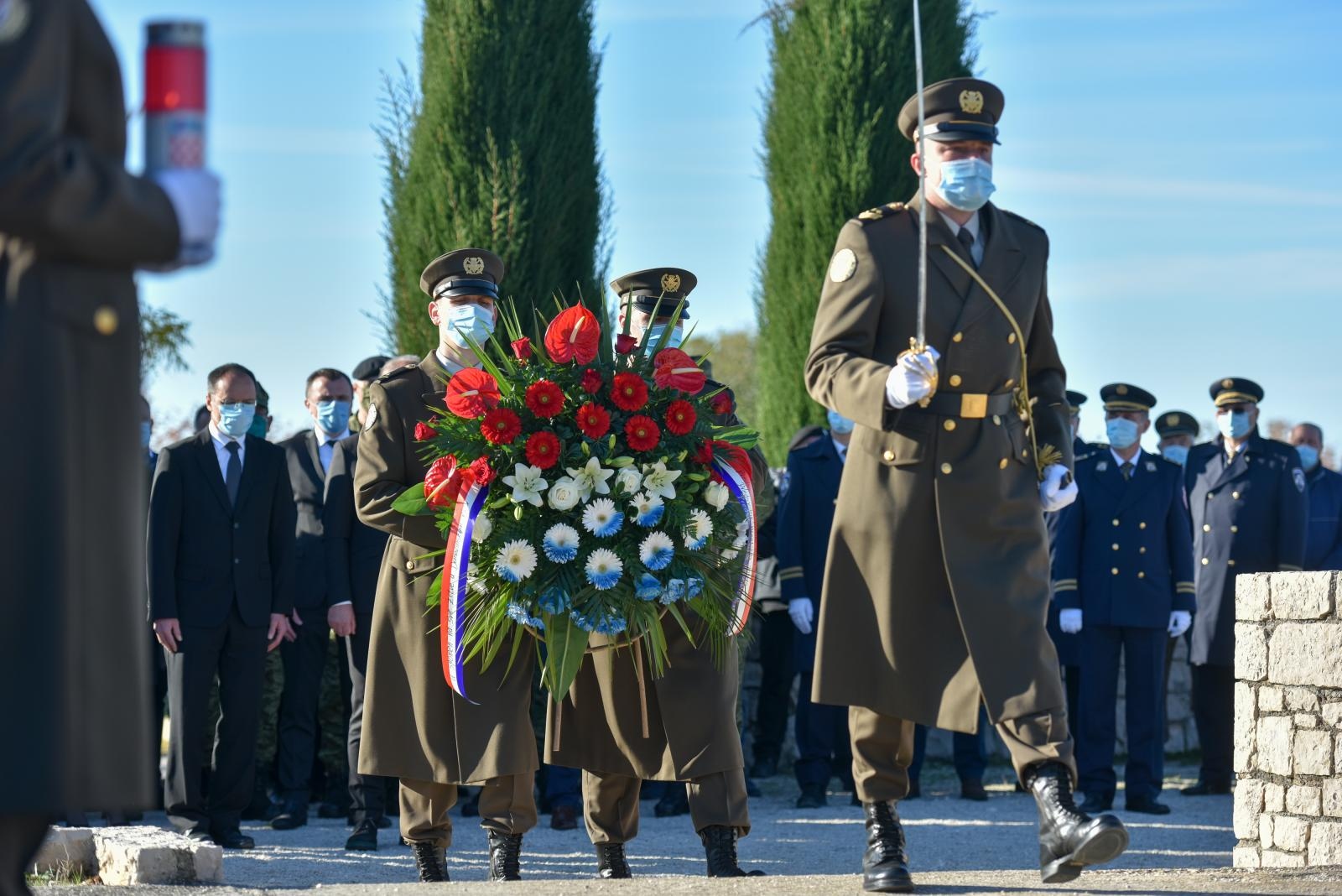 Obilježavanje Dana sjećanja na žrtvu Škabrnje 1991. Obilježavanje Dana sjećanja na žrtvu Škabrnje 1991.