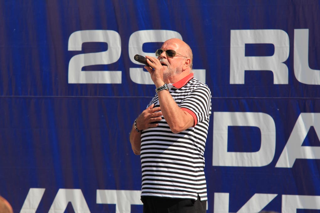 U prigodi Dana hrvatske policije i njihovog zaštitnika Sv.Mihovila danas je u PU Zadarskoj održana prigodna svečanost.U nastavku svečanosti, pokaznu vježbu samoobrane izveli su pripadnici interventne jedinice PU Zadarske te su podijeljena priznanja nagrađ U prigodi Dana hrvatske policije i njihovog zaštitnika Sv.Mihovila danas je u PU Zadarskoj održana prigodna svečanost.U nastavku svečanosti, pokaznu vježbu samoobrane izveli su pripadnici interventne jedinice PU Zadarske te su podijeljena priznanja nagrađ