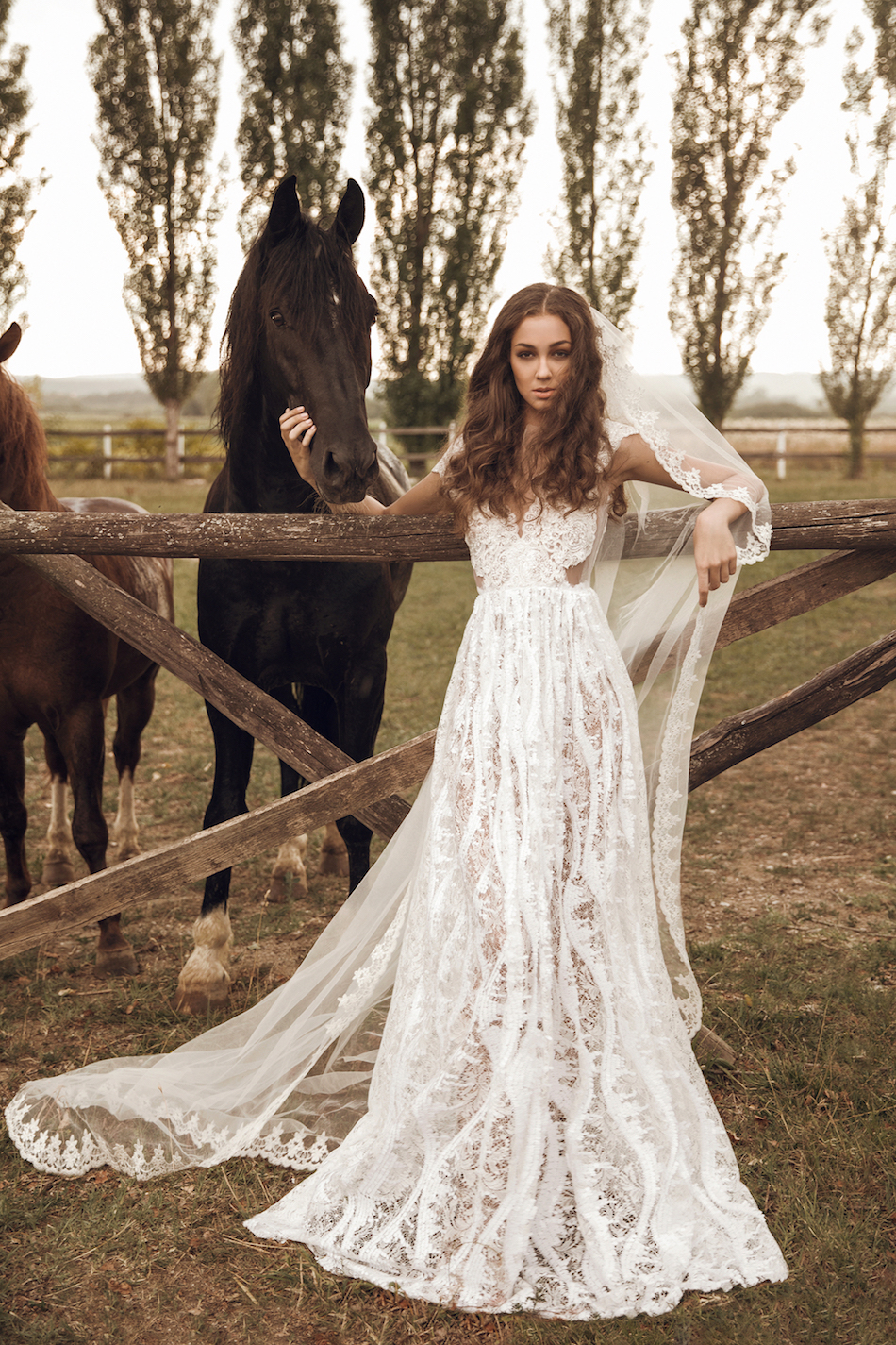 Romantika utkana u prvu kolekciju vjenčanica by Larie