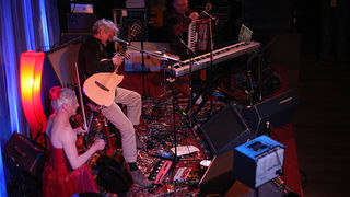 Darko Rundek u Arsenalu (foto:Saša Čuka) Darko Rundek u Arsenalu (foto:Saša Čuka)