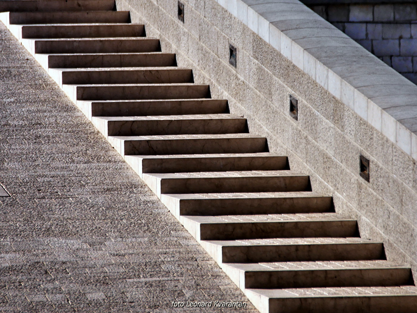 Bonaca ispod Paškog mosta i na otoku Pagu Bonaca ispod Paškog mosta i na otoku Pagu