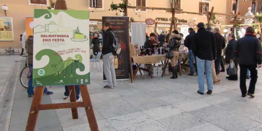 Narodni trg: Dalmatinska eko fešta Narodni trg: Dalmatinska eko fešta