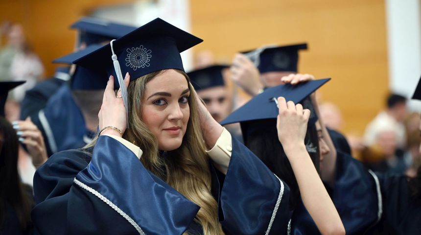 Promovirani prvostupnici Odjela za informacijske znanosti