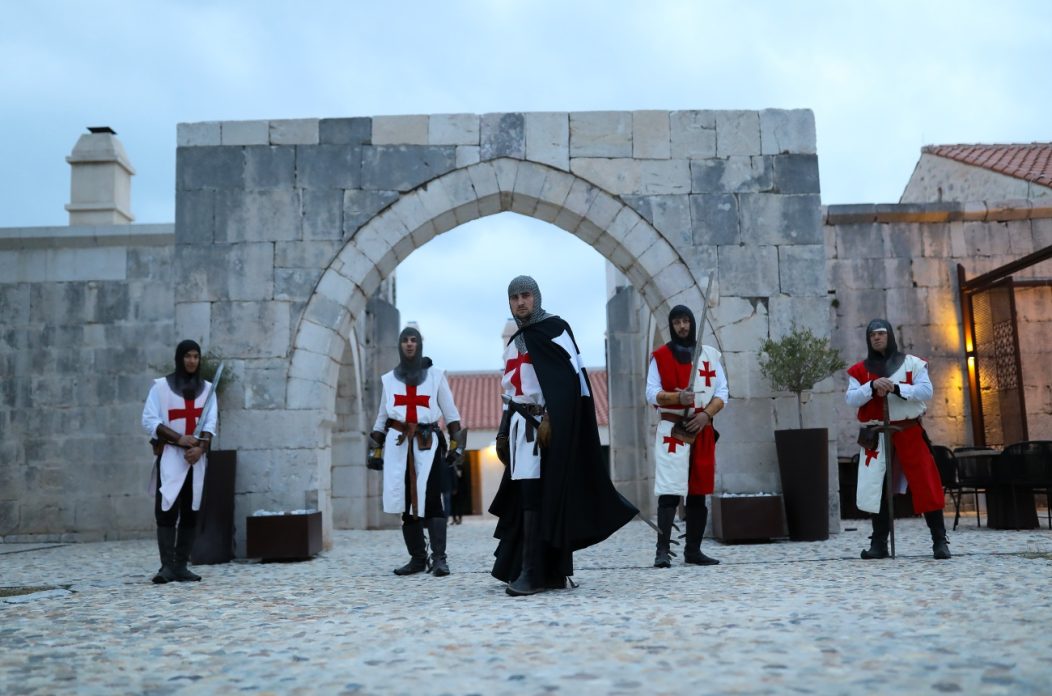 c3eb6db5c2cf3d3a7927d51dac47136e_XL