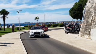 Pink Wing, jedinstvena gastro-turistička karavana luksuznih automobila gostovala je u Zadru na Pozdravu suncu. Foto: Mladen Malik