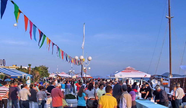 7. Festival izvorne hrane, pića, gastronomskih delicija, izvornog suvenira i folklora “Biogradski stol”, Foto: Leonard Kvarantan