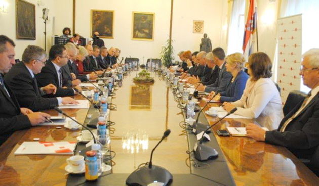 O upravljanju državnom imovinom i reformi regionalne samouprave na 42. sjednici Izvršnog odbora u Zadru