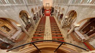 Katedrala sv. Stosije. Danasnja katedrala je trobrodna romanicka gradjevina, ujedno i najveca crkva u Dalmaciji. Unutrasnjost katedrale je monumentalna. Photo: Dino Stanin/PIXSELL