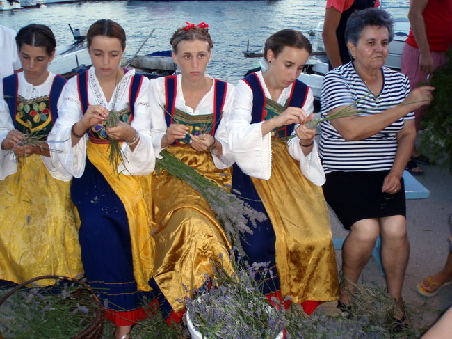 Materine uzance, Pakostabe 6.7.2008. Materine uzance, Pakostabe 6.7.2008.