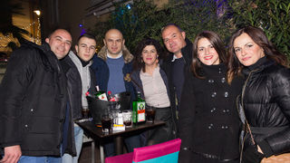 Doček 2017: Najluđa noć na zadarskom Poluotoku privukla više tisuća Zadrana i gostiju Doček 2017: Najluđa noć na zadarskom Poluotoku privukla više tisuća Zadrana i gostiju