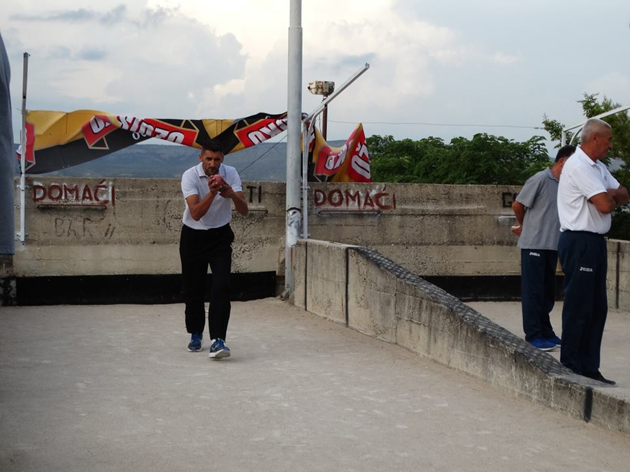 Ožujsko balote kup u Vukšiću