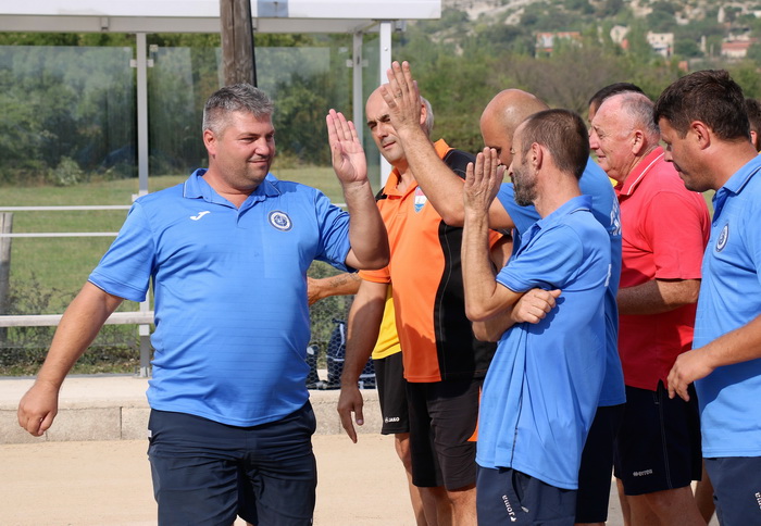 Finalni turnir boćarskog Kupa Zadarske županije u Lišanima Ostrovičkim. Foto: Kažimir Škrbić/Virski list
