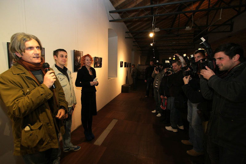 Izložba ‘Lice, ruke, plamen’ (foto: Marin Gospić)