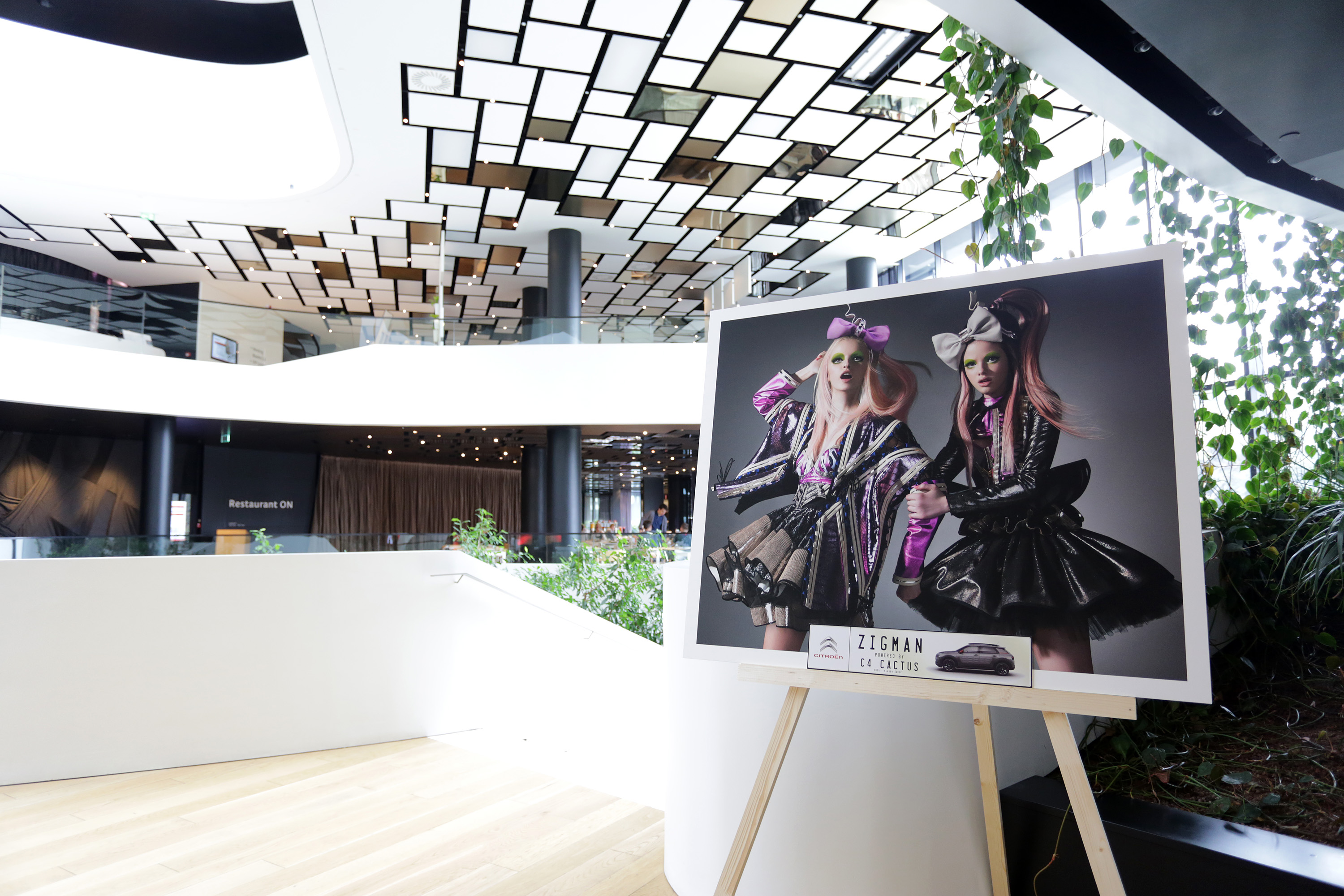 Pop up izložba modne fotografije Juraja Zigmana i Mladena Šarića