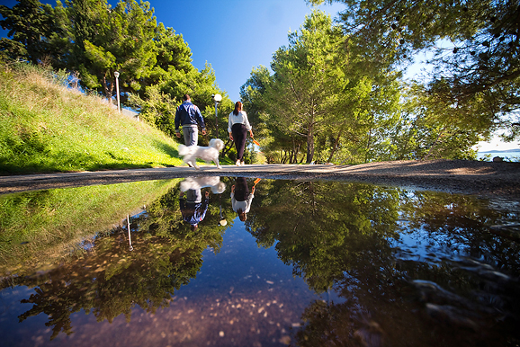 Kupanje na plaži Kolovare 8. listopada (foto:Saša Čuka)