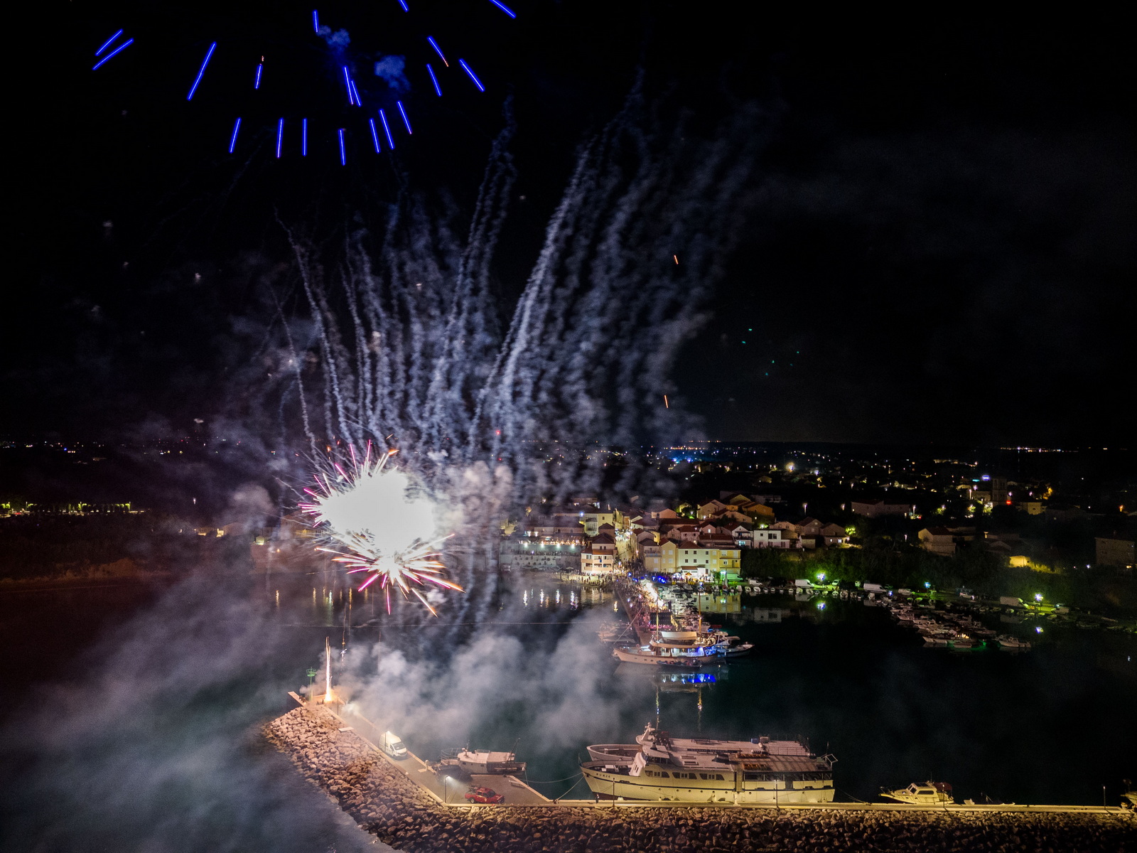 Noć privlačkih ribara i sabunjara 2024 @ luka Stari porat Noć privlačkih ribara i sabunjara 2024 @ luka Stari porat