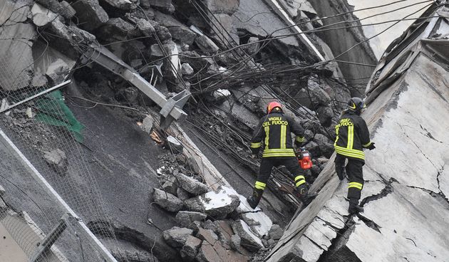 Urušio se nadvožnjak u Italiji