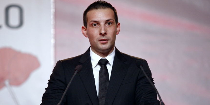 Zagreb, 161110.
U hotelu Westin odrzan je 20. susret CROMA 2010, na kojm su dodijeljene nagrade za najbolje menadzere i poduzetnike u ovoj godini. Dodijeljeno je 14 nagrada i plaketa.
Na slici: dobitnik nagrade Radisav Drljevic, TTO Thermotechnik d.o.o., Zagreb, 161110.
U hotelu Westin odrzan je 20. susret CROMA 2010, na kojm su dodijeljene nagrade za najbolje menadzere i poduzetnike u ovoj godini. Dodijeljeno je 14 nagrada i plaketa.
Na slici: dobitnik nagrade Radisav Drljevic, TTO Thermotechnik d.o.o.,