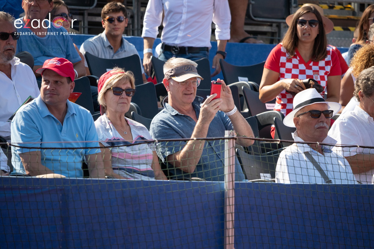 Davis Cup: Vruća navijačka atmosfera u meču Ćilića i Querreya