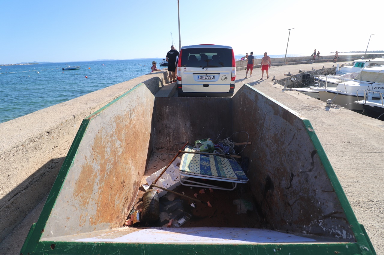 Eko Vir 2024.: Čišćenje podmorja u Radovanjici, Miljkovici i Prezidi Eko Vir 2024.: Čišćenje podmorja u Radovanjici, Miljkovici i Prezidi