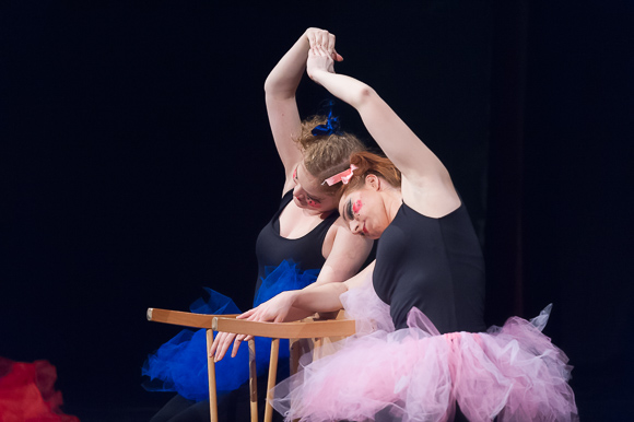 Pole/Chair/Dance show “Mental” @ HNK Zadar, 12.3.2016 – Foto: Ivan Toman Pole/Chair/Dance show “Mental” @ HNK Zadar, 12.3.2016 – Foto: Ivan Toman