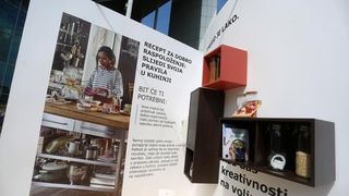 Zagreb: Robna kuća Ikea ispred Avenue Malla predstavila novi katalog