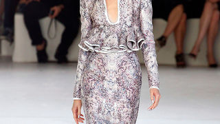 Sarah Burton za Alexander McQueen: Proljeće 2012 Sarah Burton za Alexander McQueen: Proljeće 2012