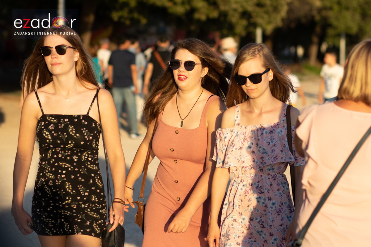 Večernji đir po gradu, utorak 10. srpnja 2018. Večernji đir po gradu, utorak 10. srpnja 2018.